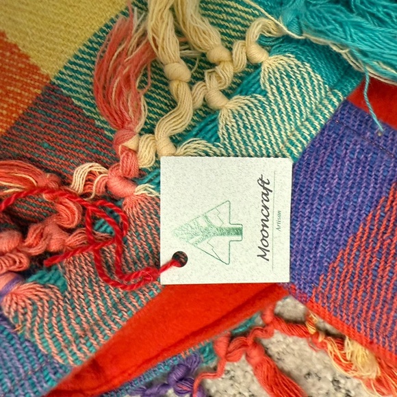 Mooncraft handmade NWT  button Red and Orange TasseledTote Bag lined flannel red - Picture 6 of 13